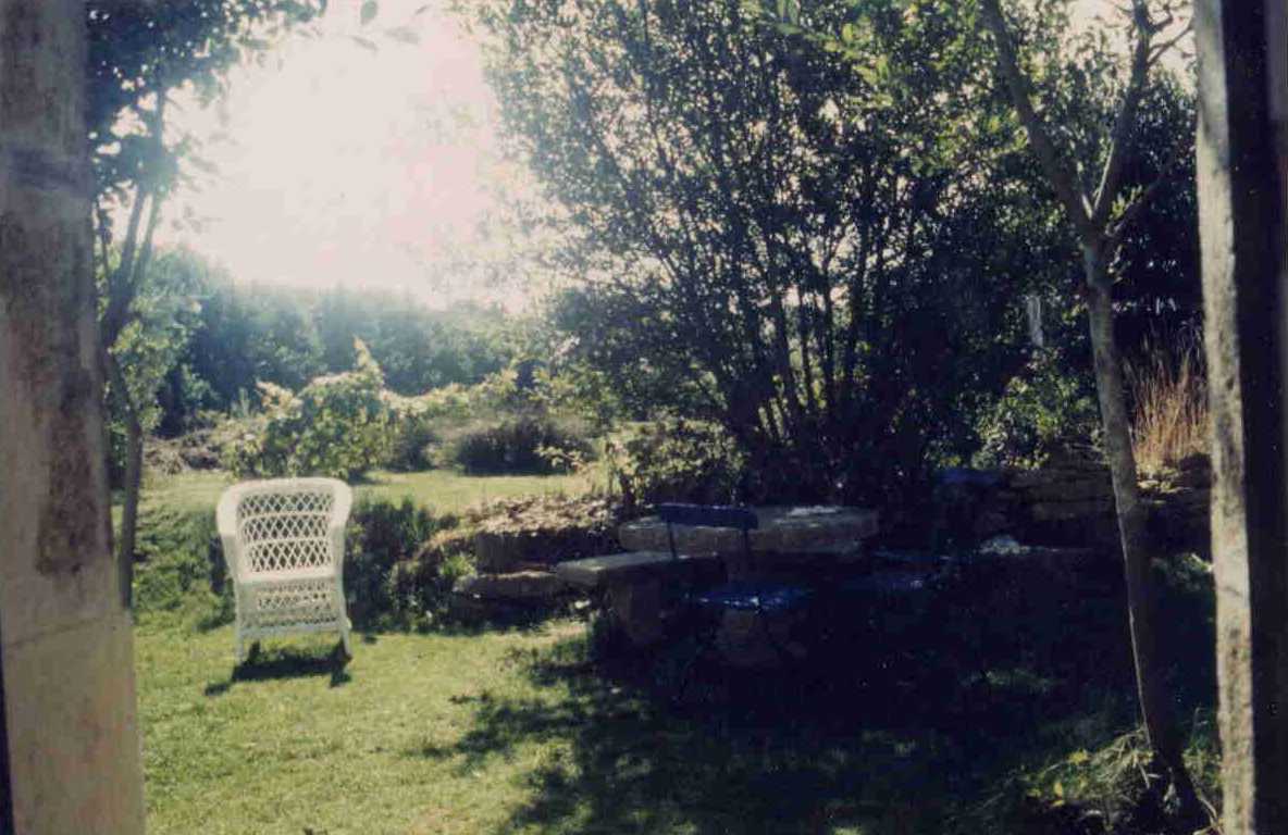 Blick aus der K�che in den Garten